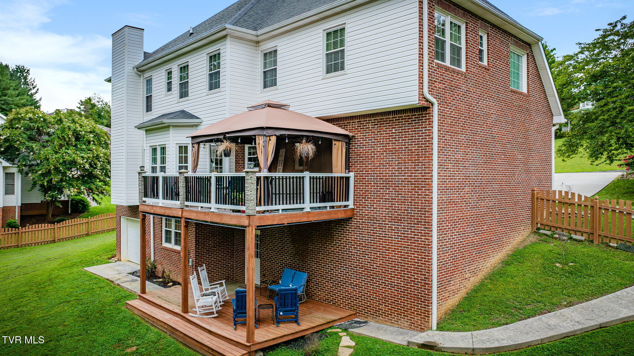 1212 Fiddlers Way