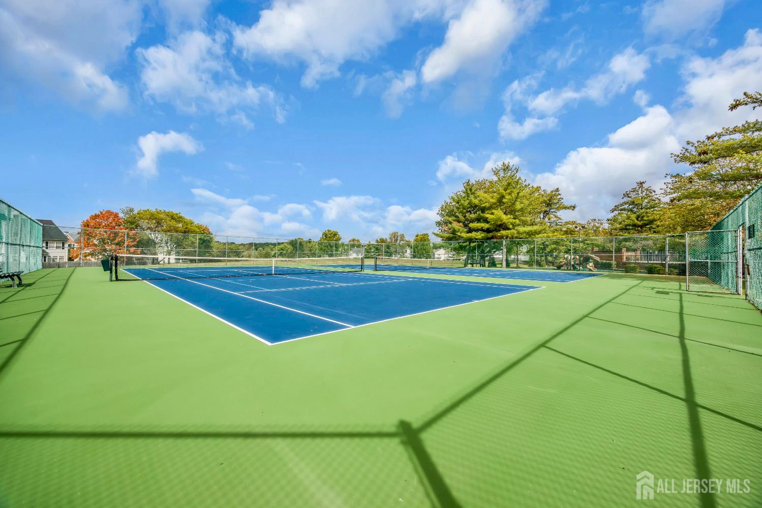 22 ARTHUR GLICK Boulevard