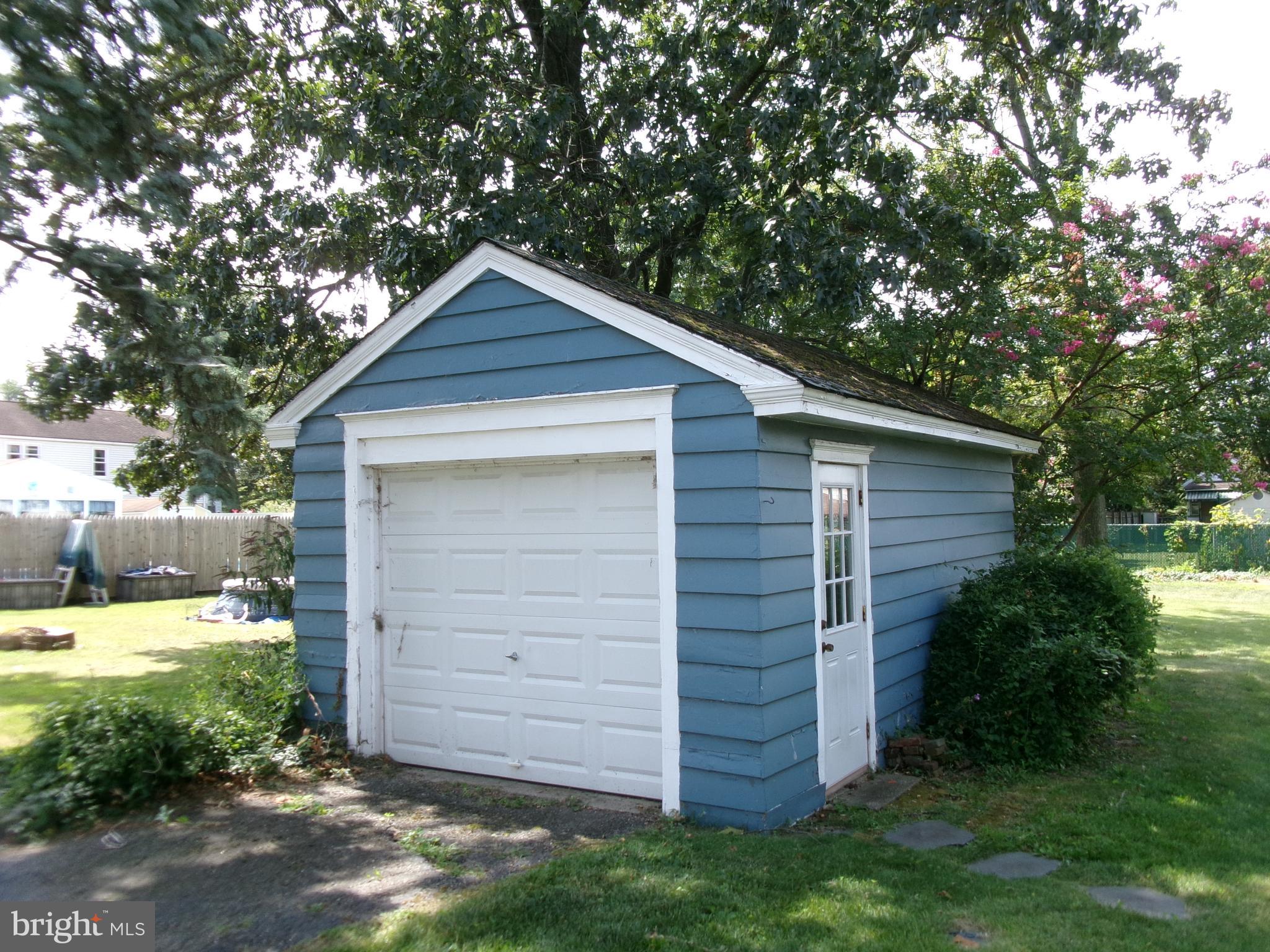 112 Rancocas AVENUE