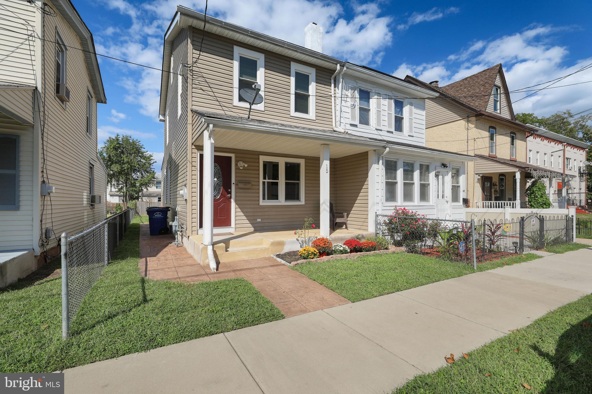 15 Rush STREET