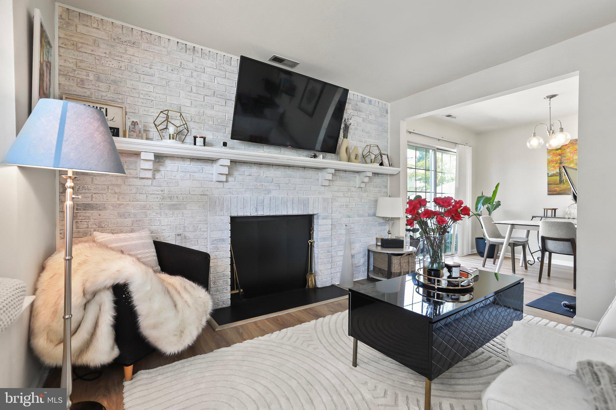 3608 FENWICK LA