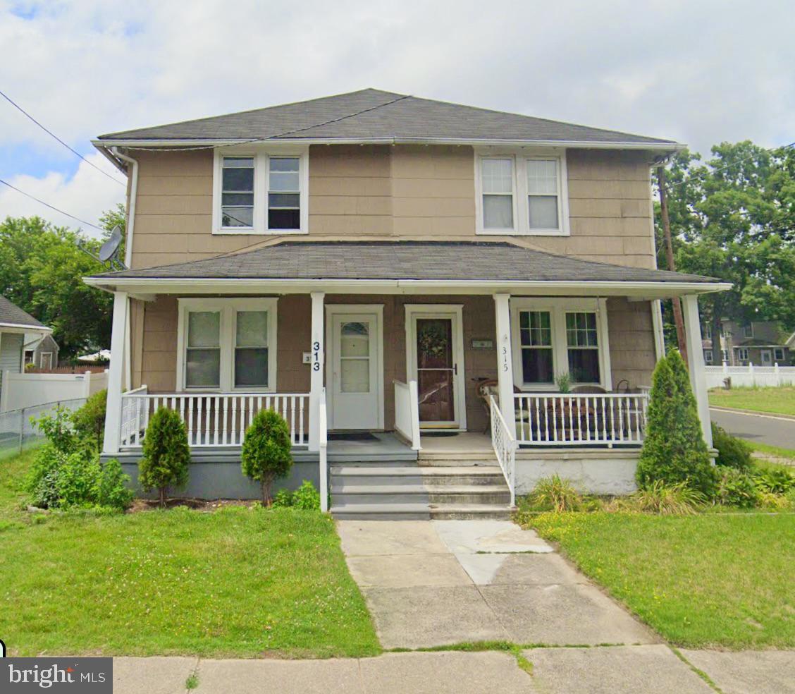 313 DAUPHIN ST
