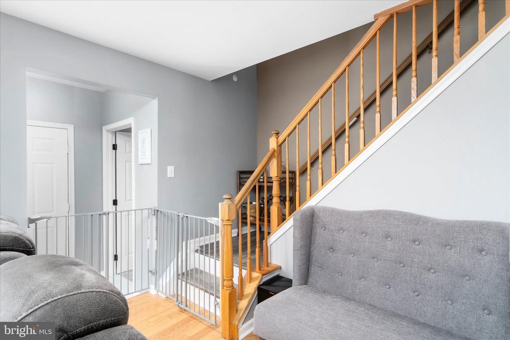 33 Hemlock Ct