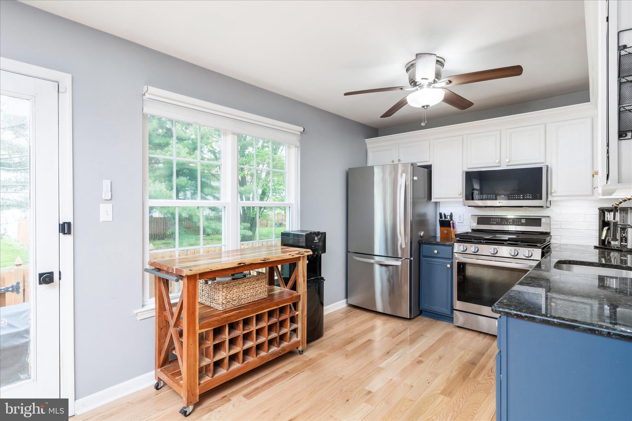 33 Hemlock Ct