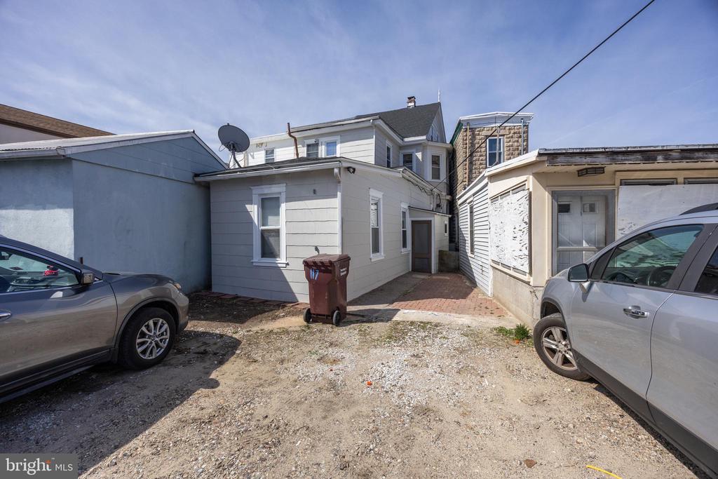 117 S Pavilion Ave