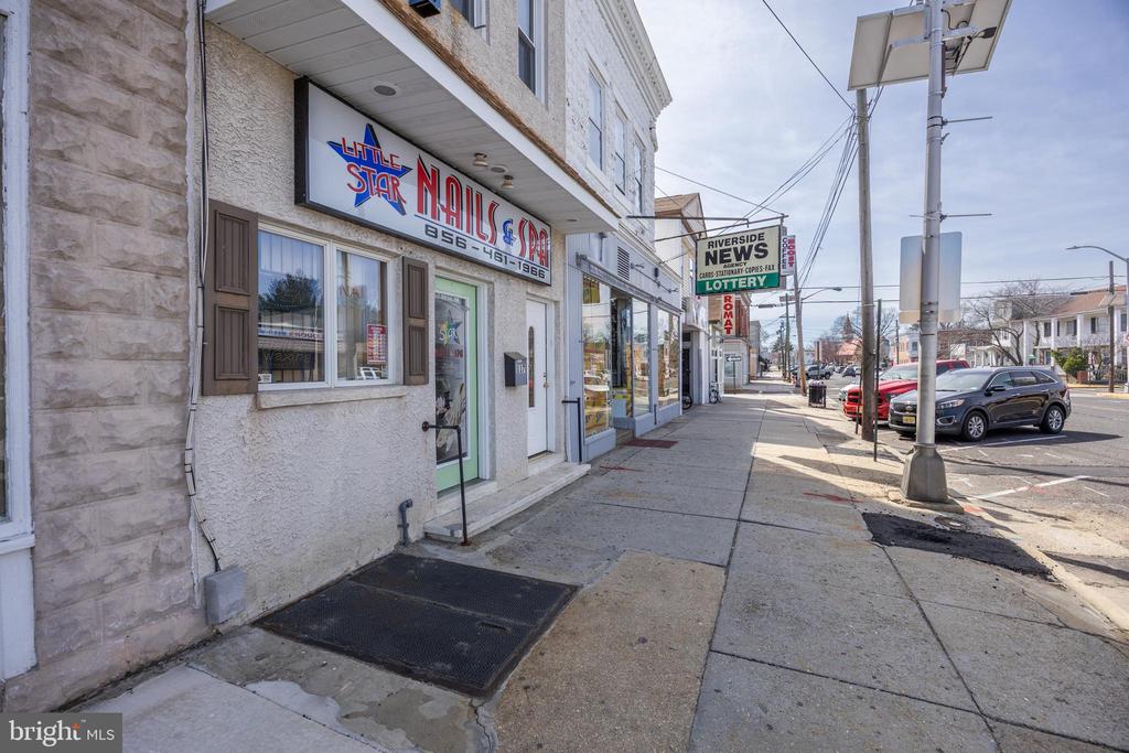117 S Pavilion Ave