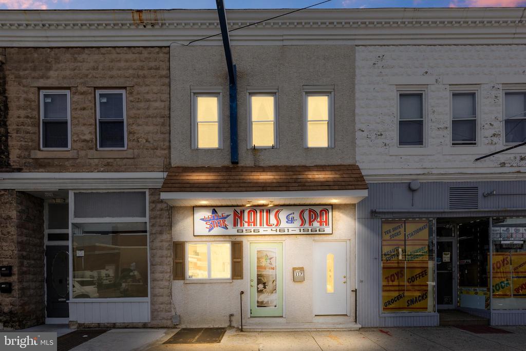 117 S Pavilion Ave