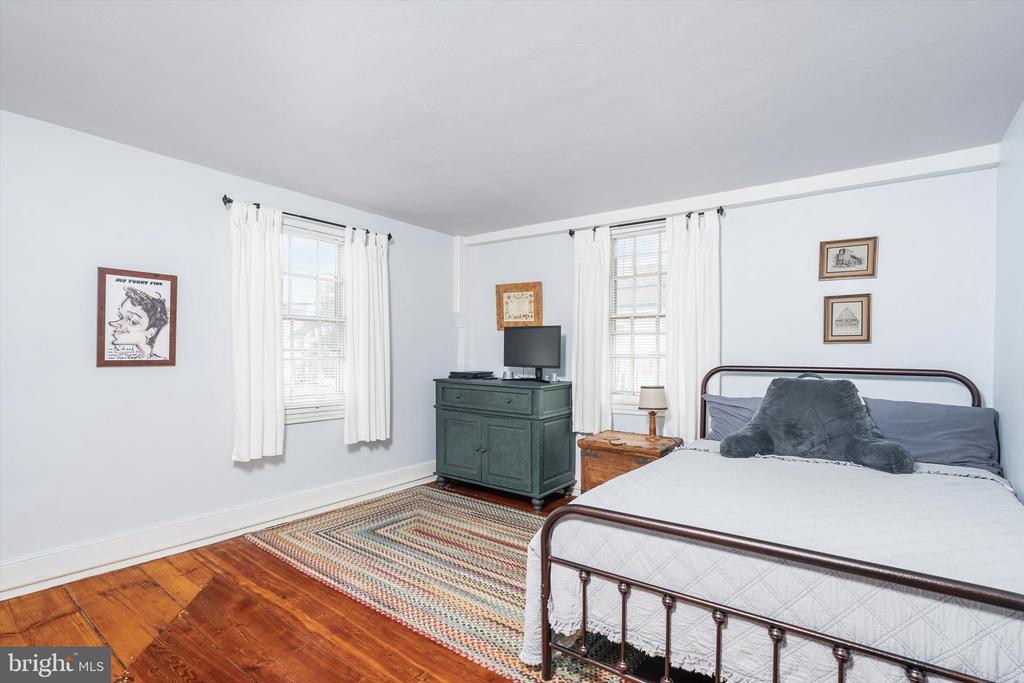442 ELLISDALE ROAD