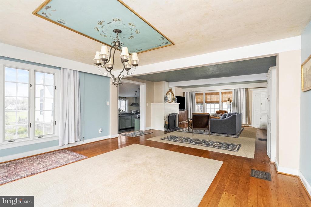 442 ELLISDALE ROAD
