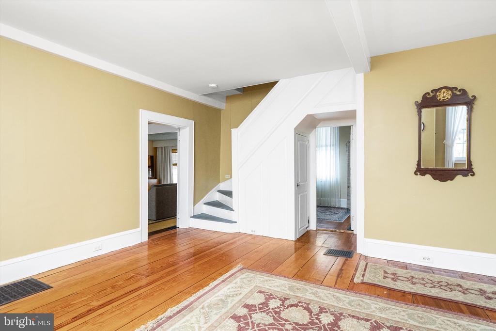 442 ELLISDALE ROAD