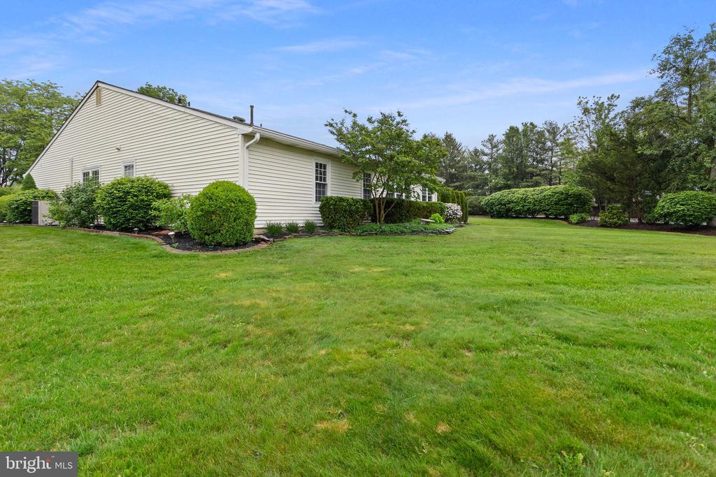 21 Willowwood Ct