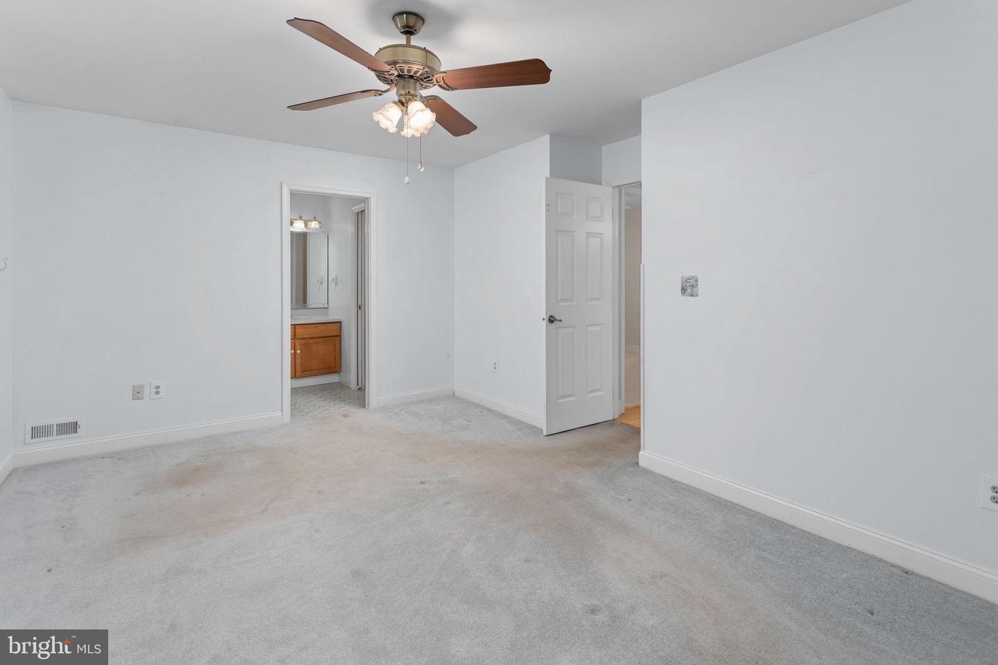 21 Willowwood Ct