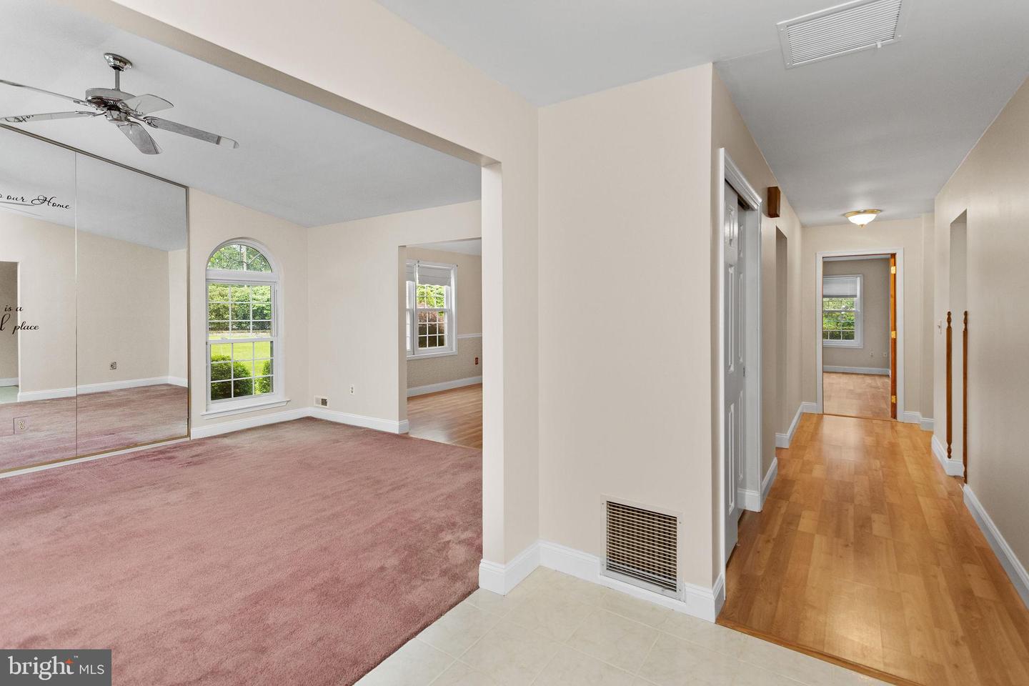 21 Willowwood Ct
