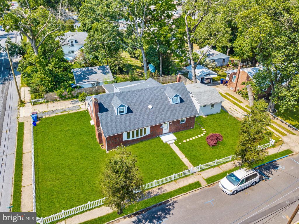 728 Filmore St