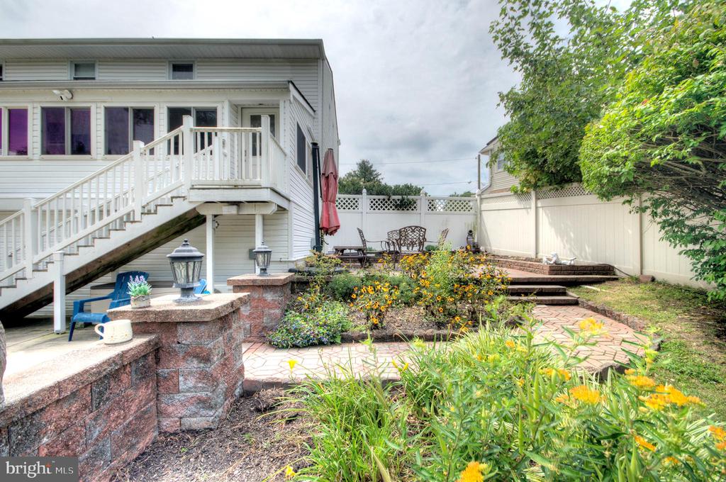 721 RANCOCAS AVENUE
