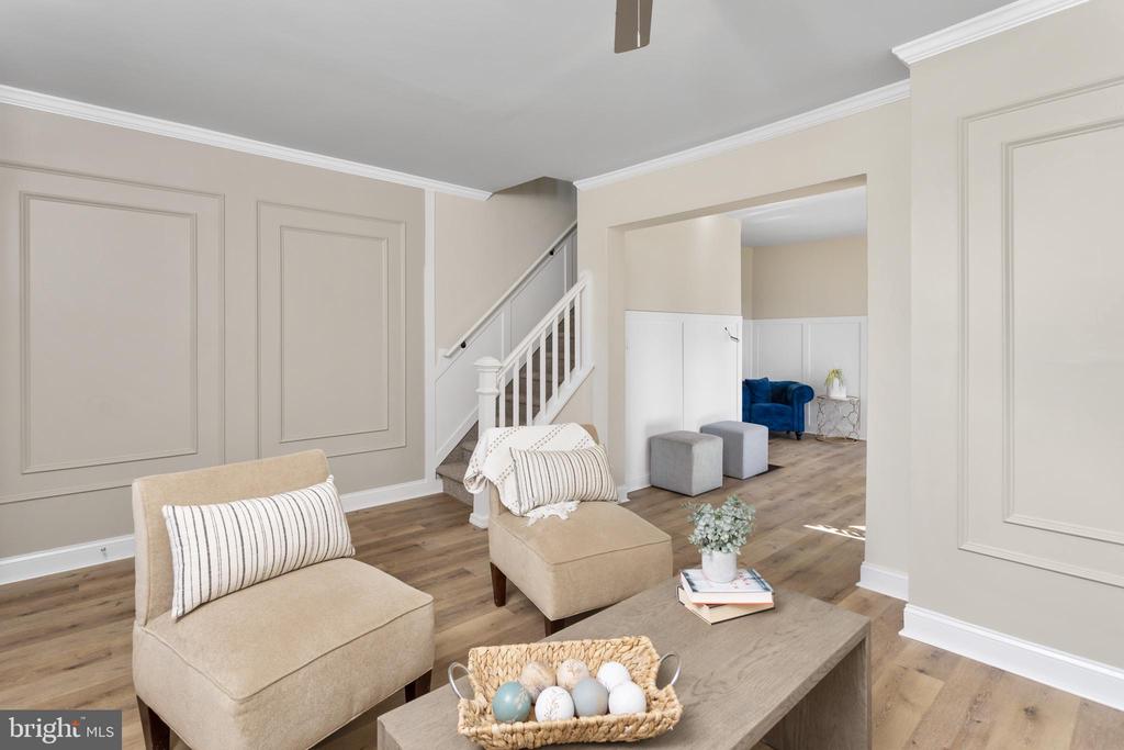 1006 W 3RD STREET W