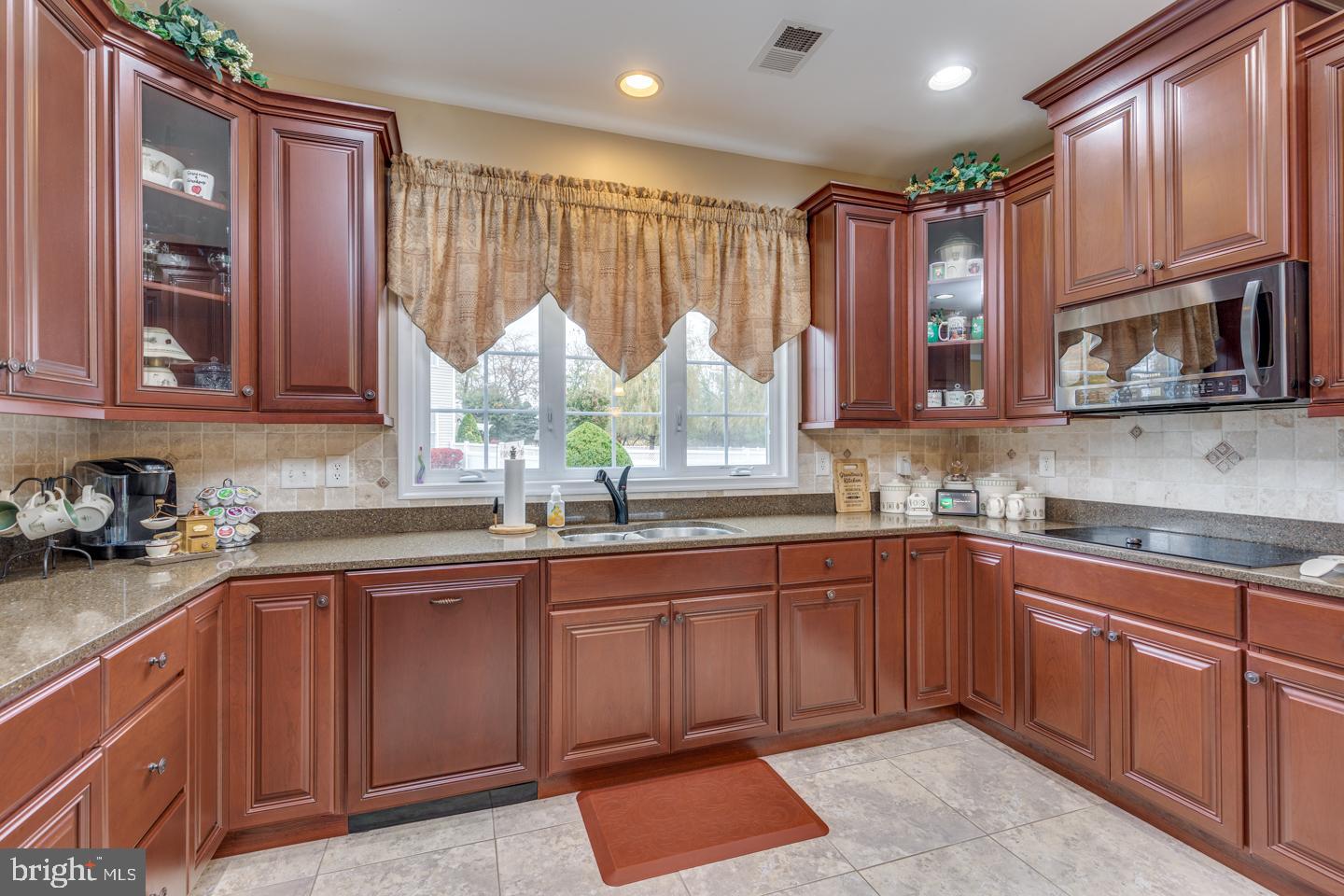 210 RECKLESSTOWN WAY
