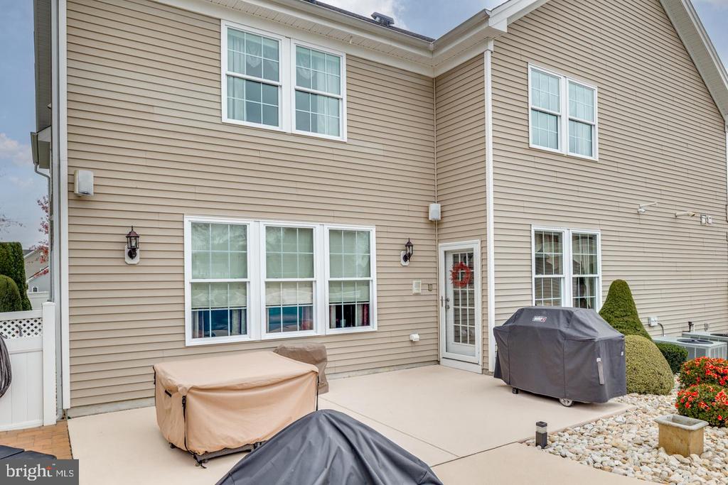 210 RECKLESSTOWN WAY