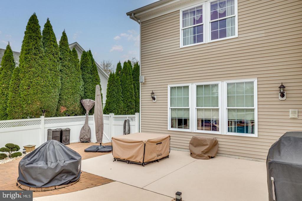 210 RECKLESSTOWN WAY