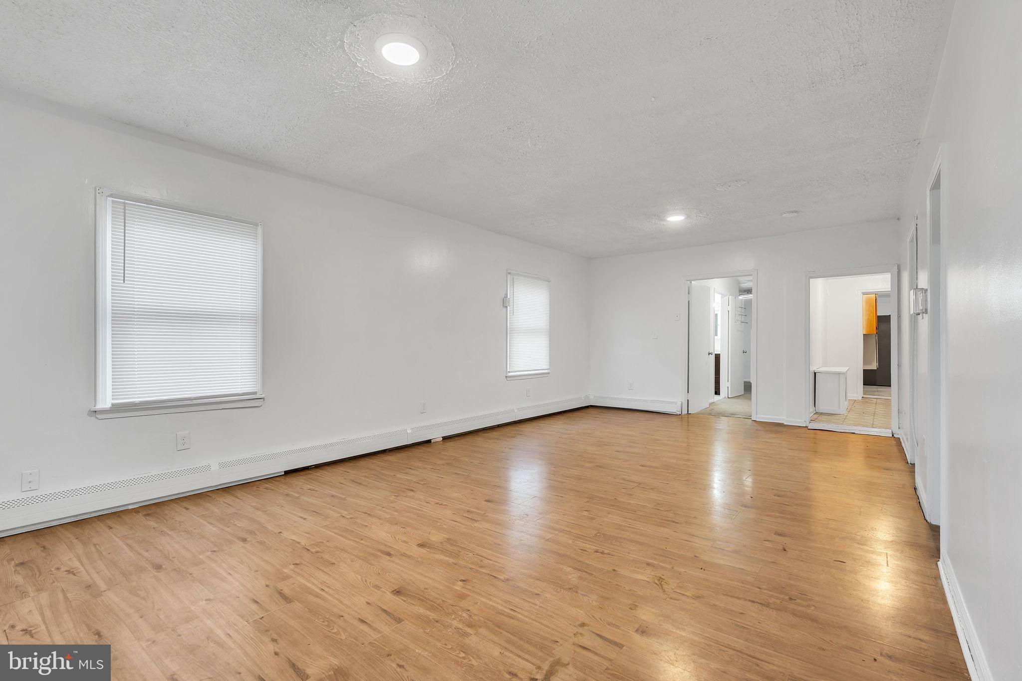 210 KOSSUTH STREET UNIT A