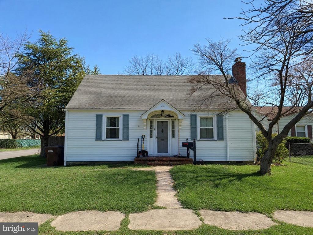 412 LIPPINCOTT AVENUE
