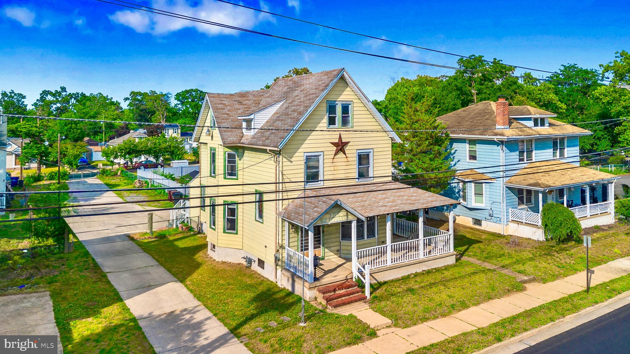 709 BRIDGEBORO STREET