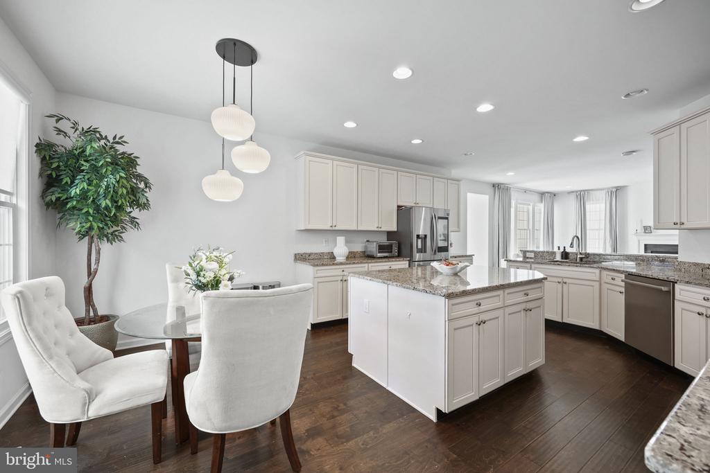 5 ANTRON BROWN WAY