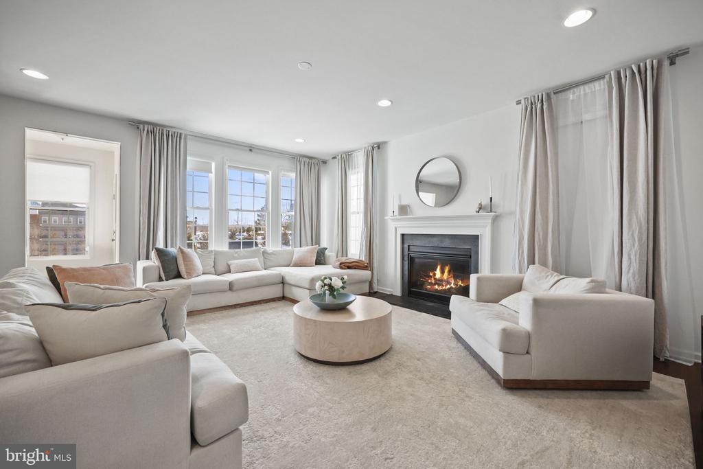 5 ANTRON BROWN WAY