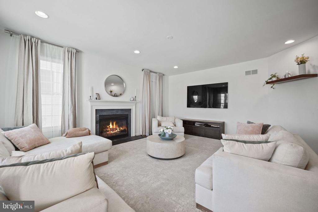 5 ANTRON BROWN WAY