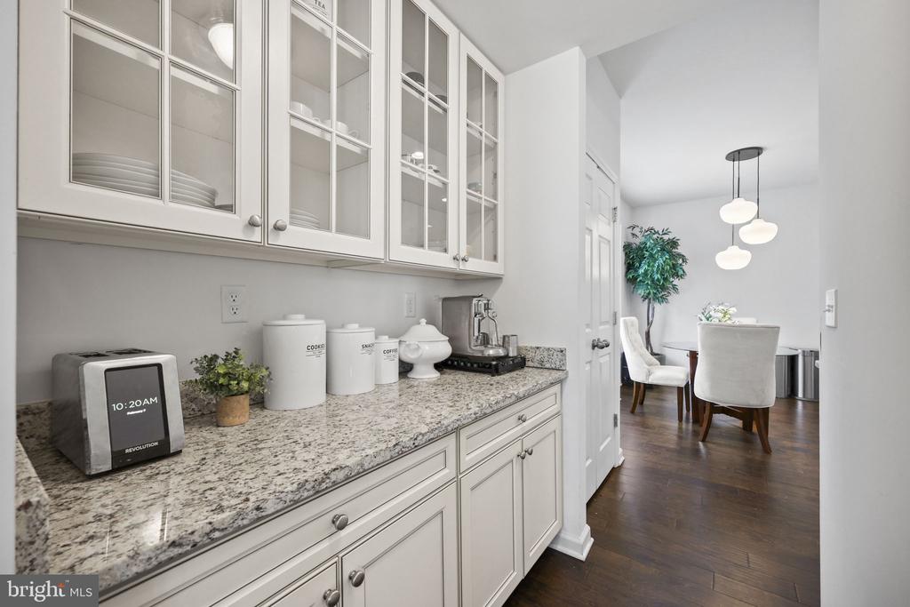 5 ANTRON BROWN WAY