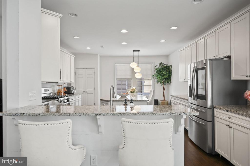 5 ANTRON BROWN WAY