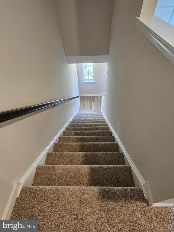 40 ELLIOT LANE