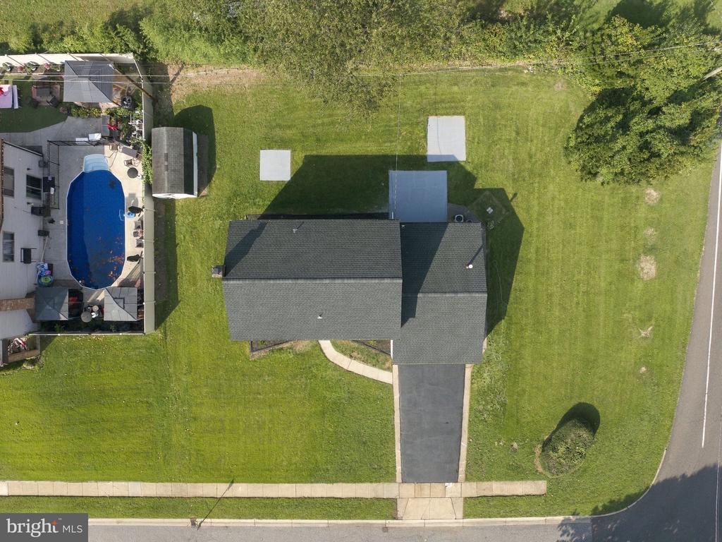 278 TIFFANY LANE