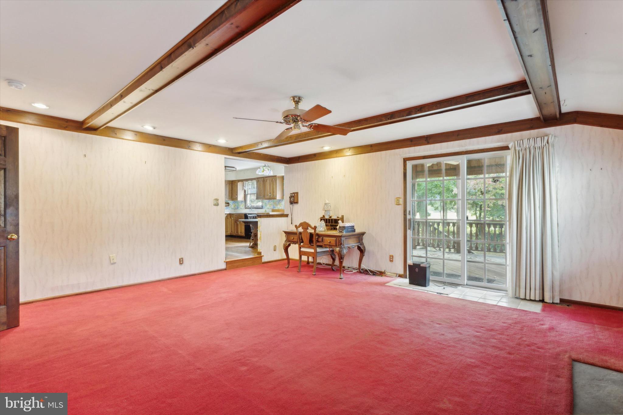 38 Crestwood Ave