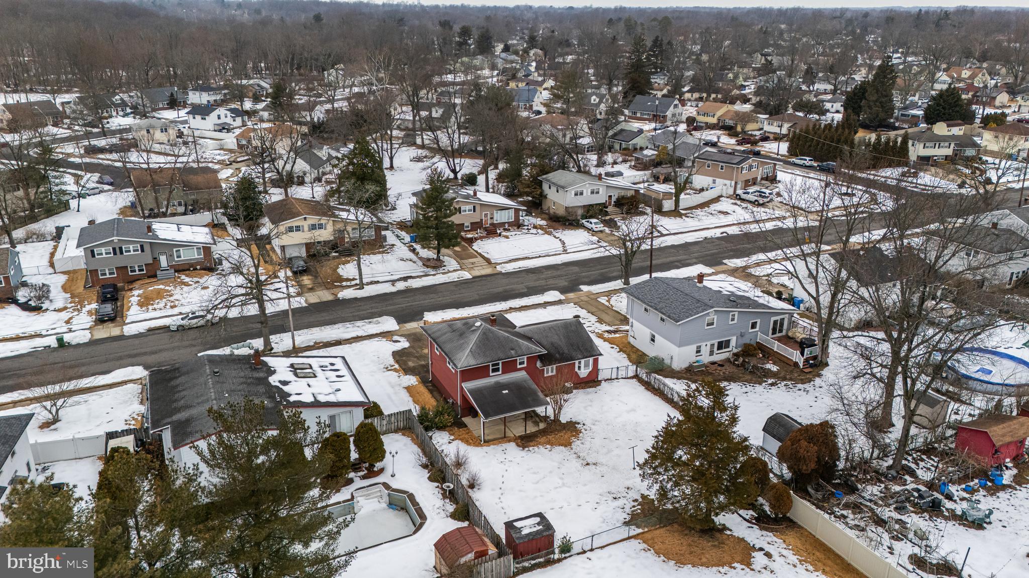 154 E VALLEYBROOK ROAD