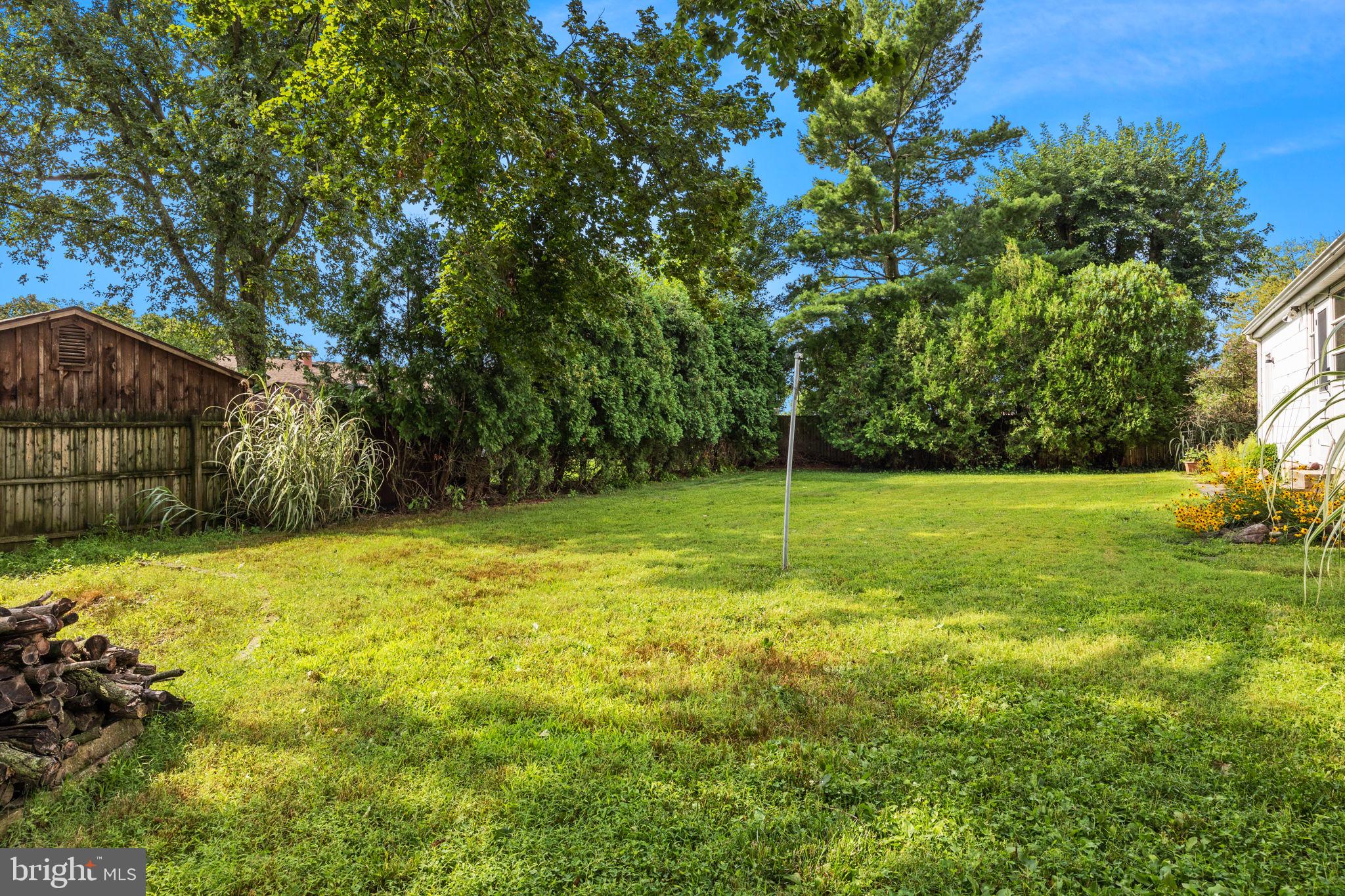19 Blue Grass DRIVE