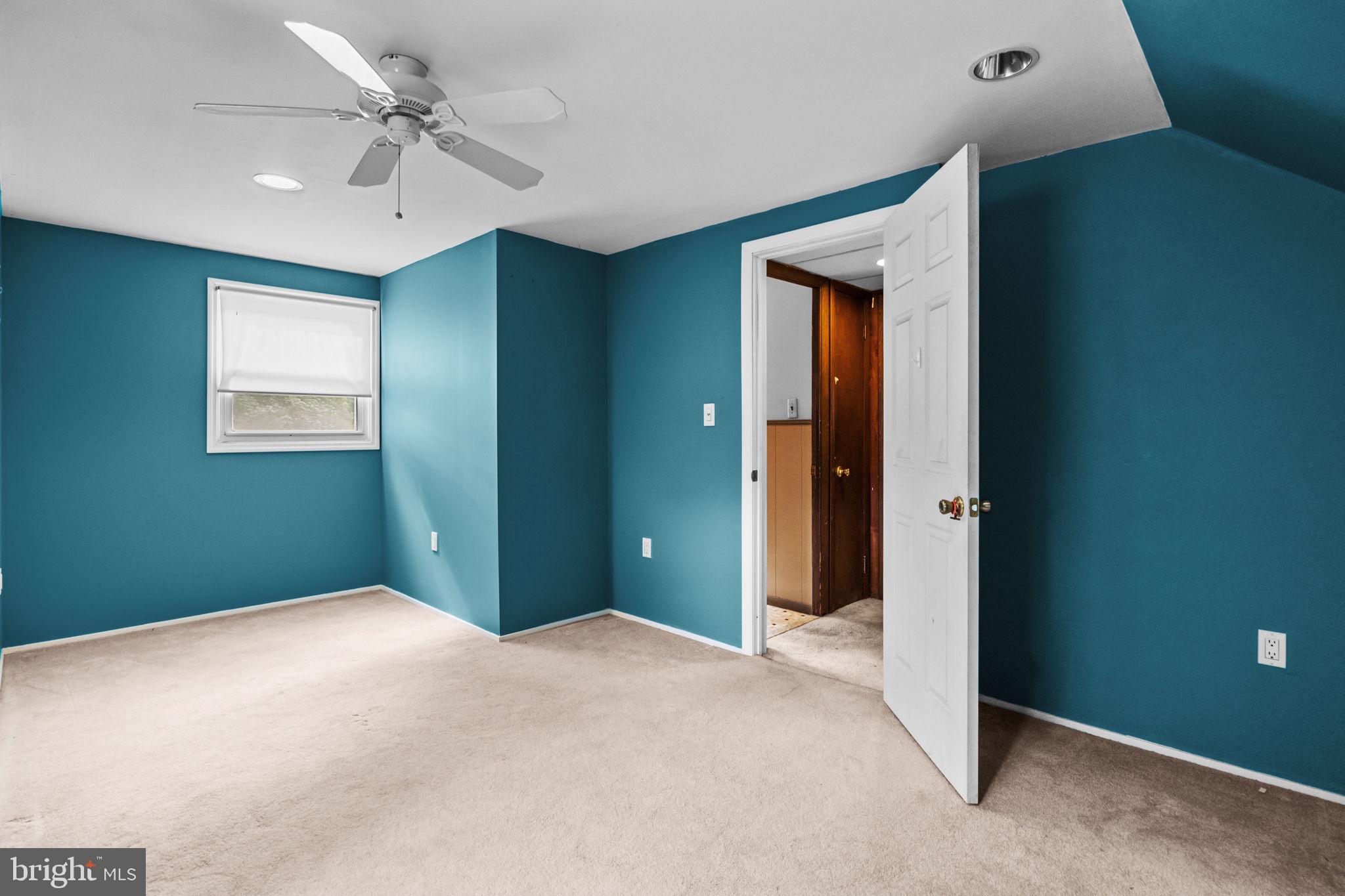 19 Blue Grass DRIVE