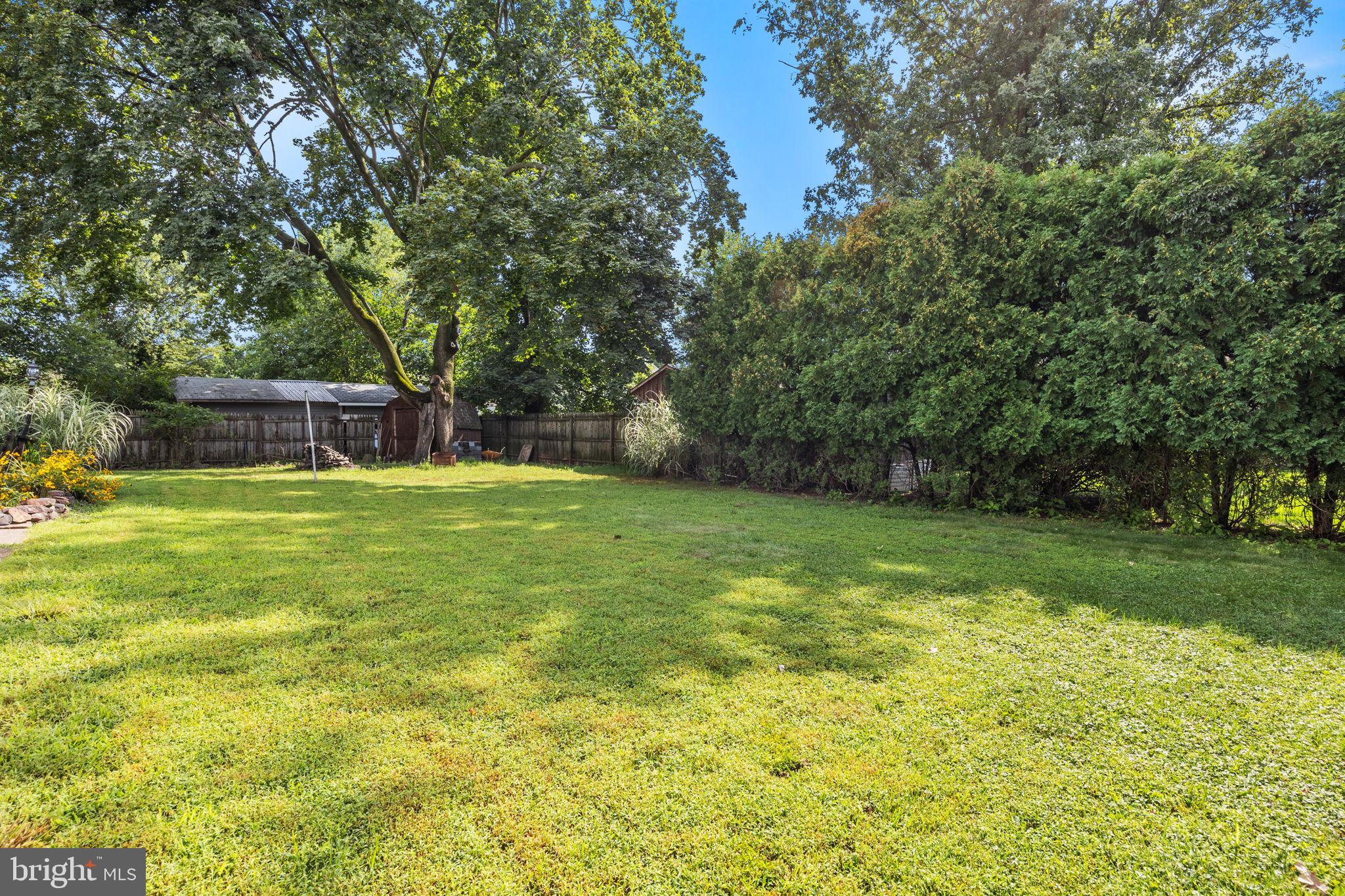 19 Blue Grass DRIVE