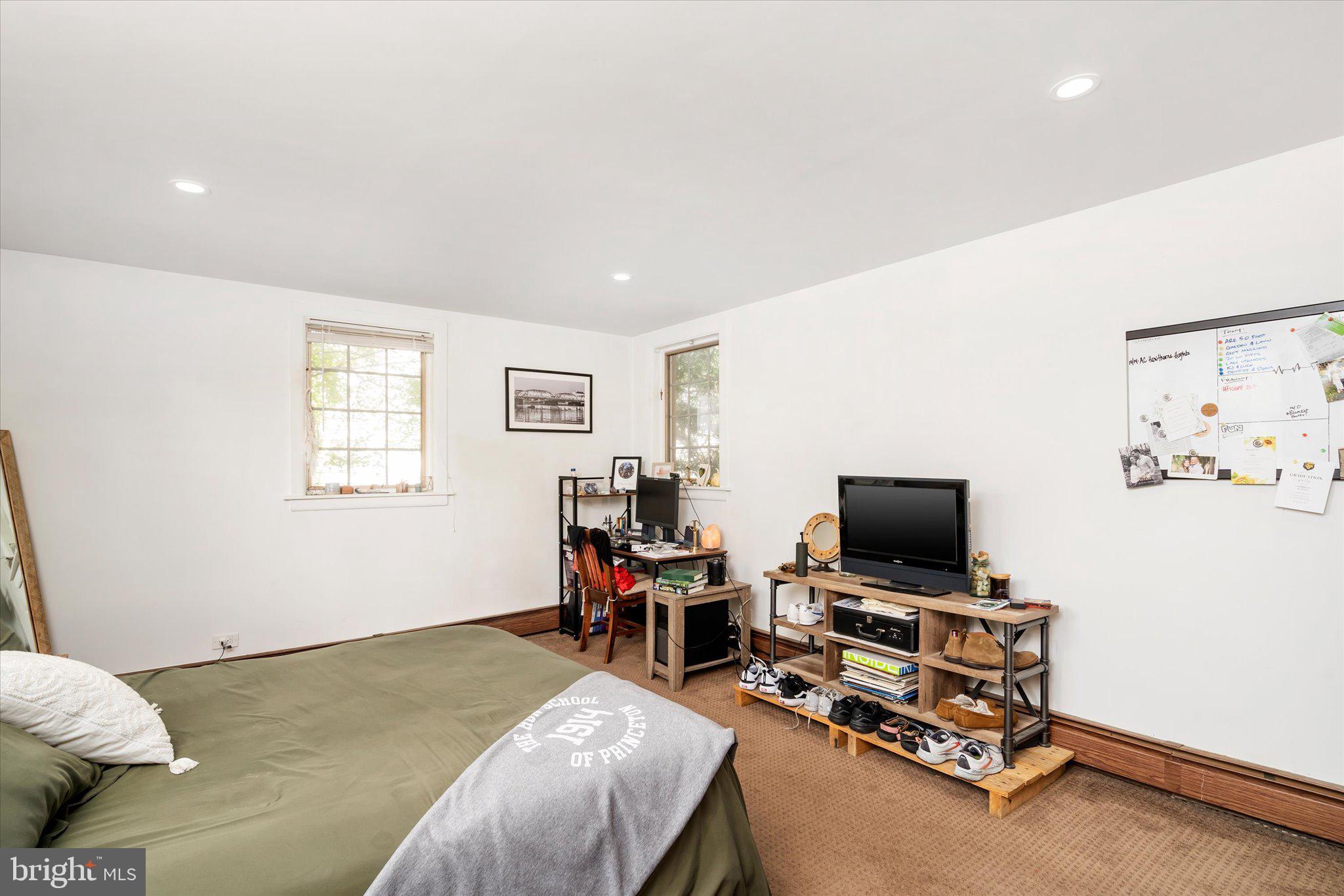 20 LINWOOD AVENUE