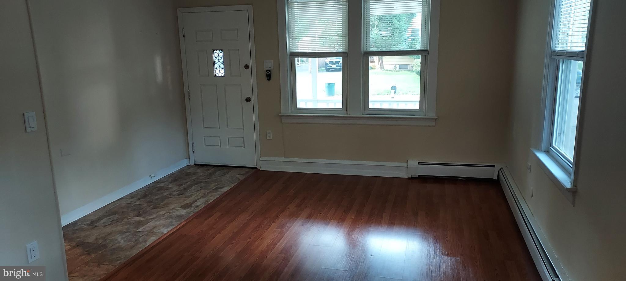 21 King AVENUE