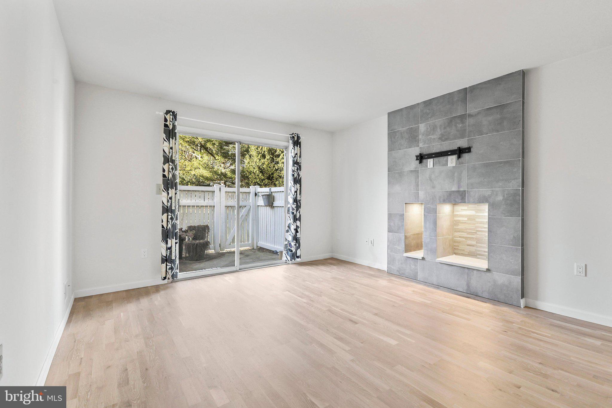 12 Powell DRIVE