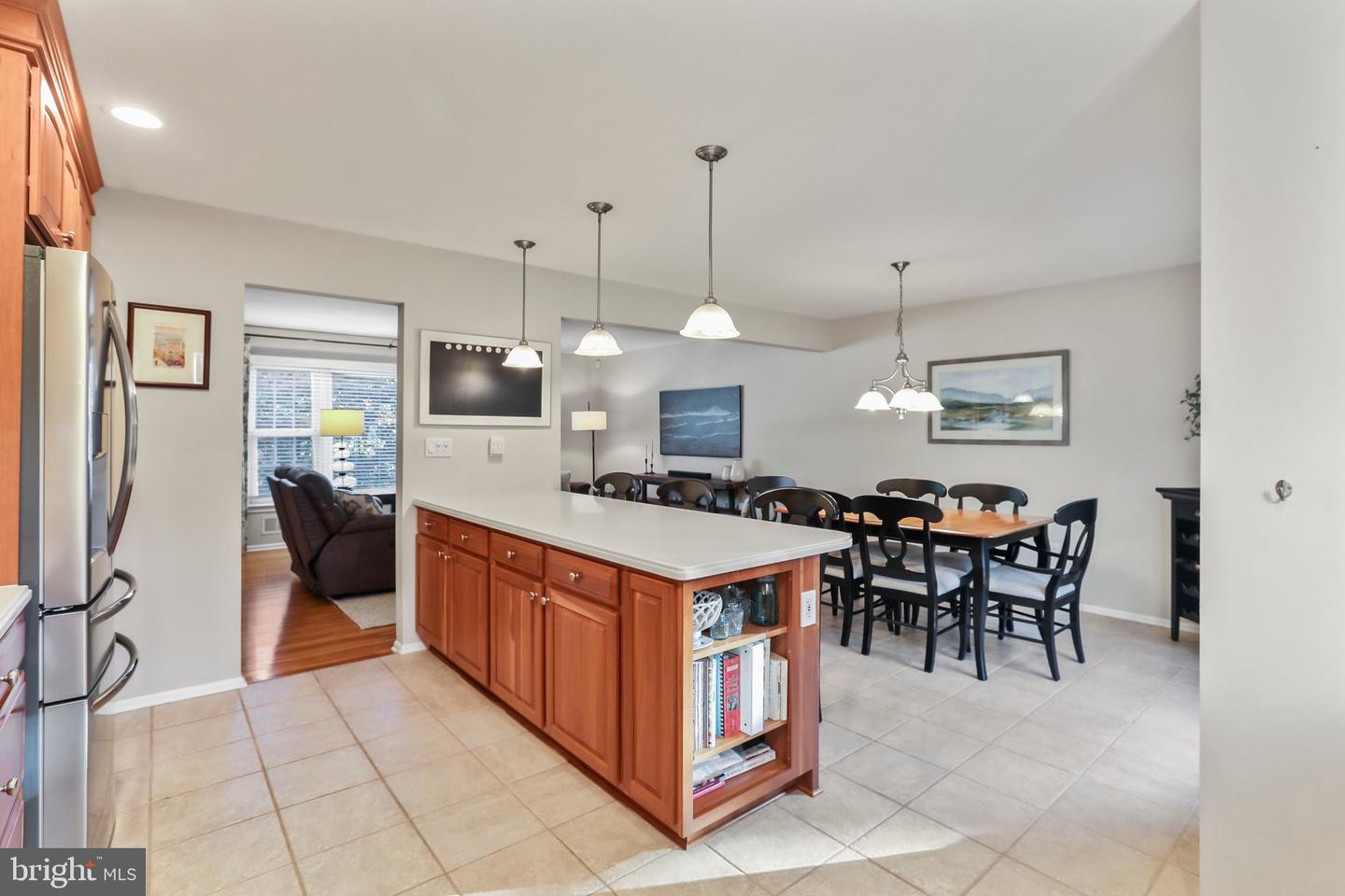 14 Hillsdale Rd