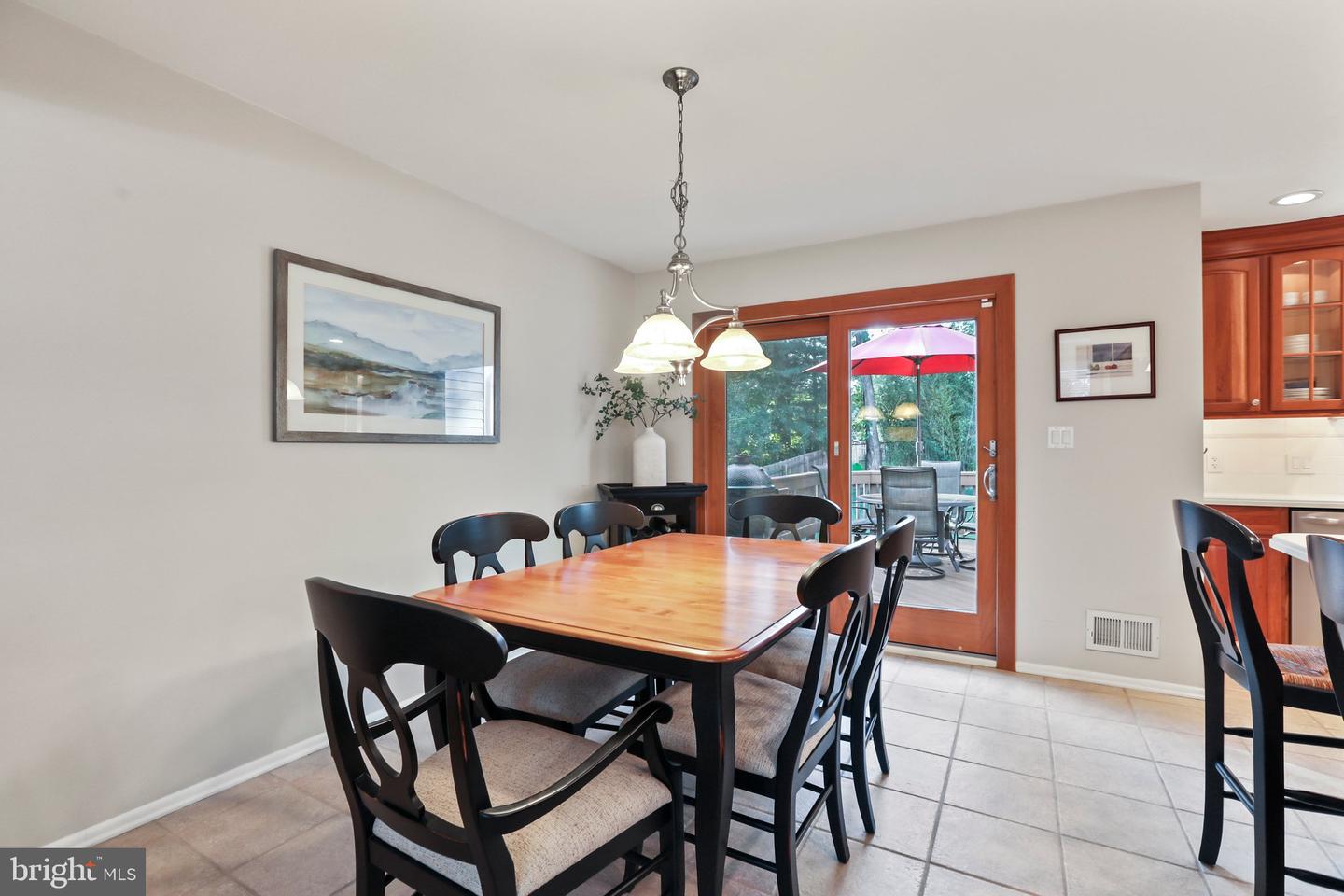 14 Hillsdale Rd