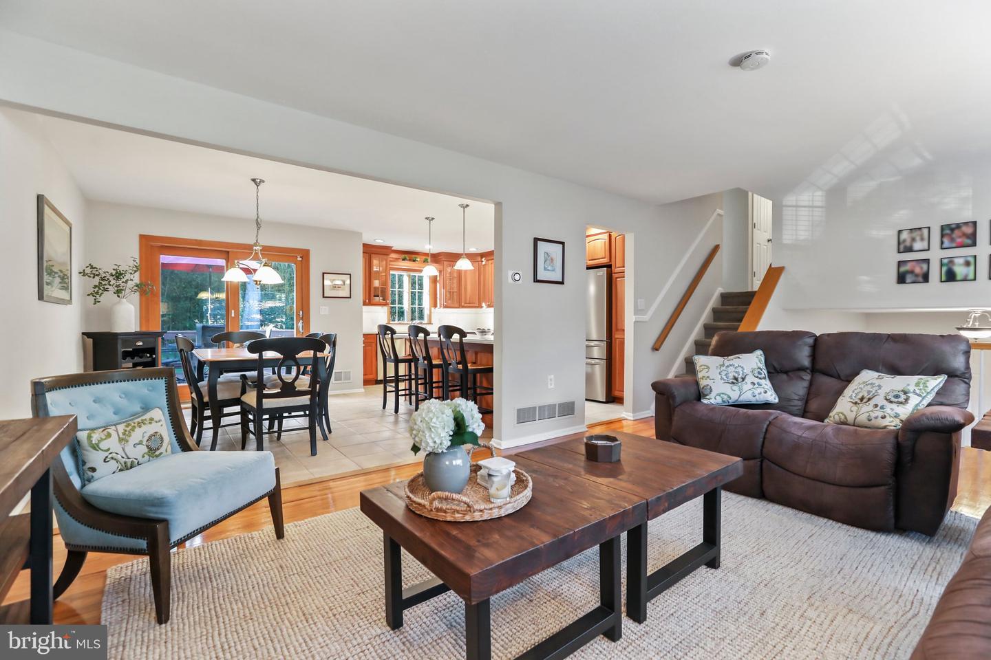 14 Hillsdale Rd