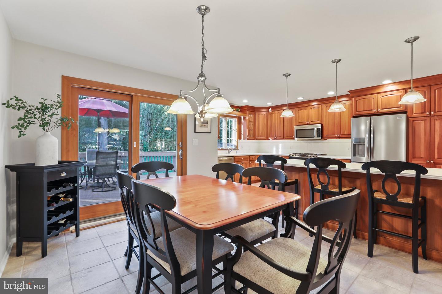 14 Hillsdale Rd