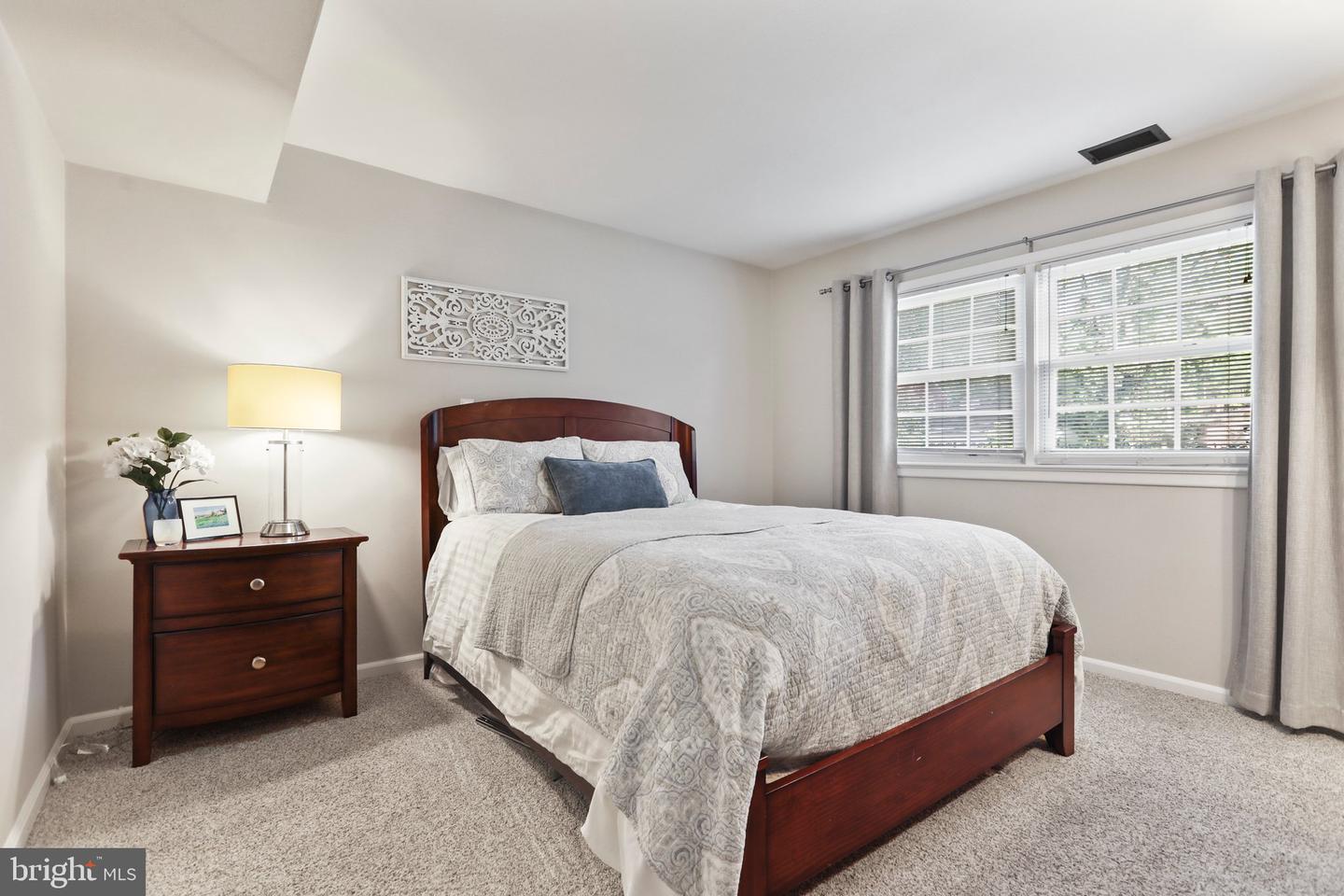 14 Hillsdale Rd