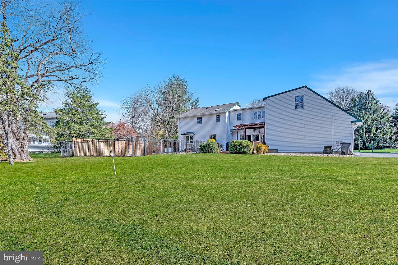 102 Conover Rd