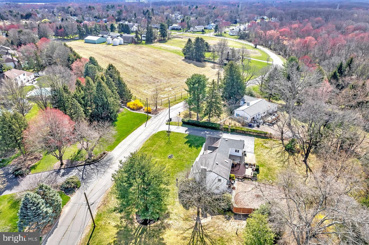 102 Conover Rd