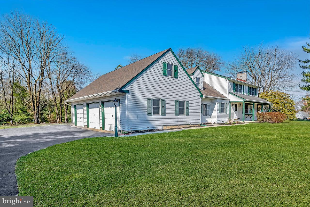 102 Conover Rd