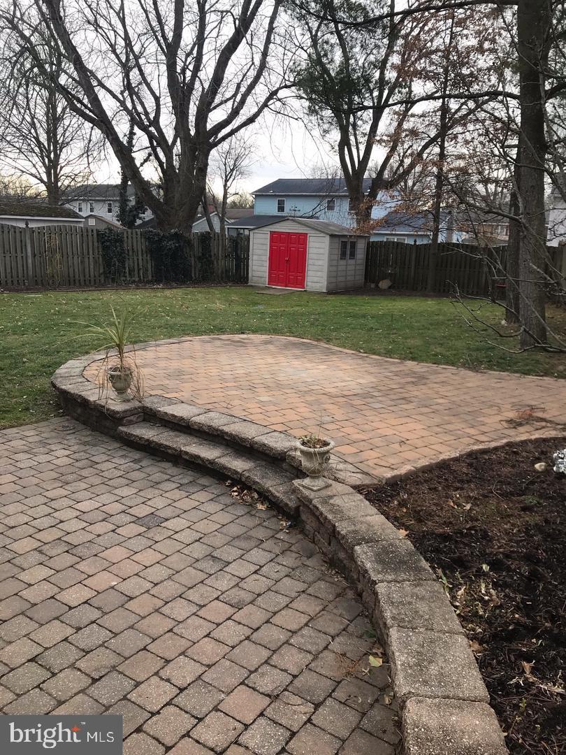 13 Winnipeg Ln